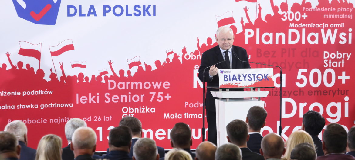 Skąd pieniądze na dodatkowe emerytury, wyższą pensję minimalną i dopłaty dla rolników? Padło pytanie o podatki