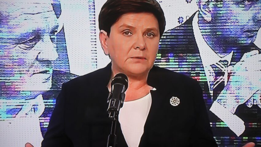 Szydło: program prezydenta mierzy się z wyzwaniami pandemii i daje nadzieję na przyszłość