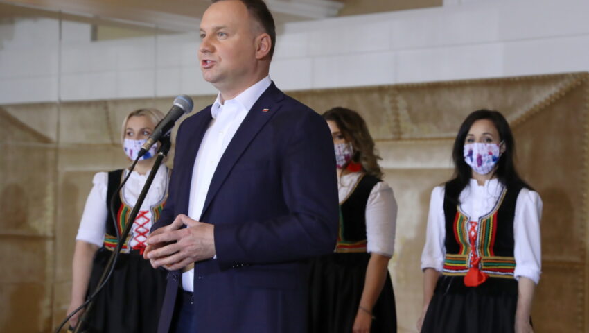 Jakie szanse naprawdę ma Andrzej Duda? Wyciekł tajny sondaż PiS