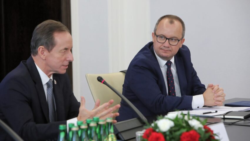 Kto zostanie następcą Bodnara? W kuluarach padają nazwiska