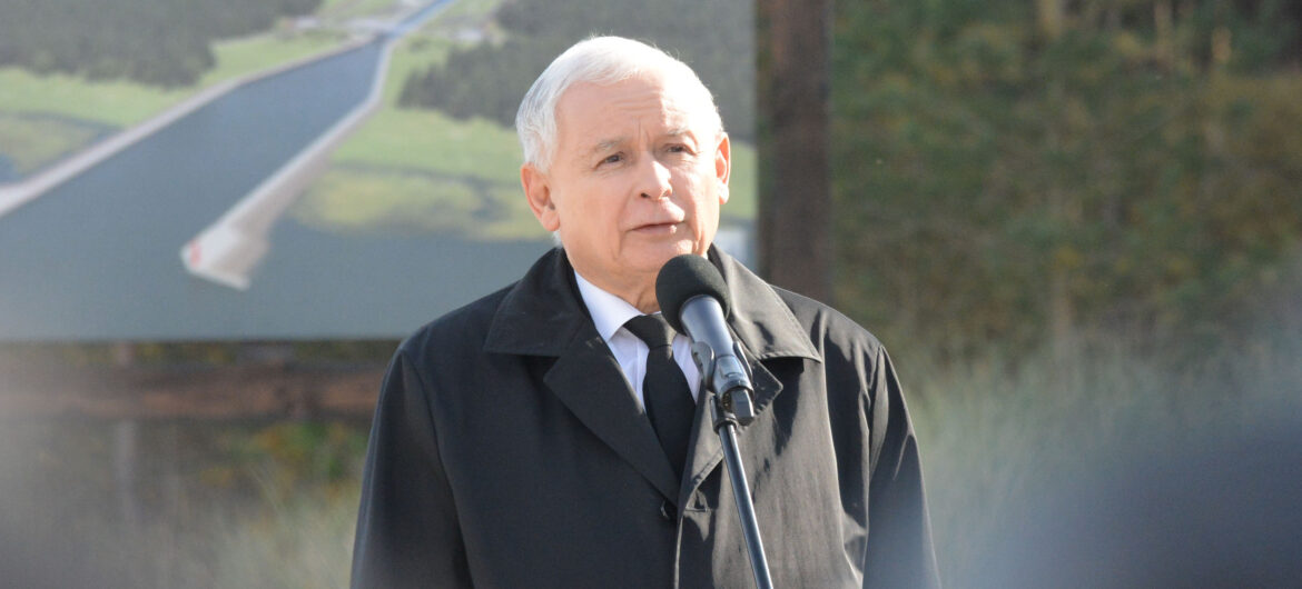 Kaczyński apeluje do Polaków. „Jest to absolutnie konieczne i niegroźne”