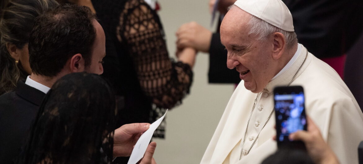 Papież Franciszek przyjął trzecią dawkę szczepionki przeciw Covid-19