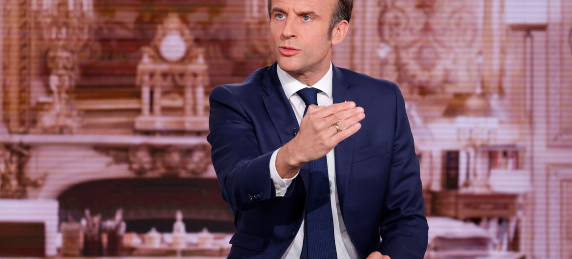 Nie pomogły telefony do Putina? Macron może przegrać wybory, różnica w sondażu jest minimalna