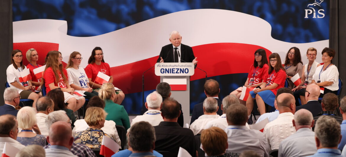 Jarosław Kaczyński o Tusku:  chce Polski pod niemieckim butem