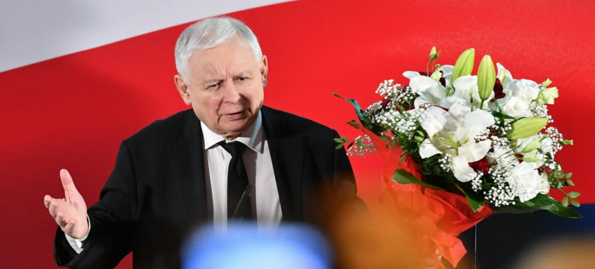 Jarosław Kaczyński: trwa wymiana ciosów, intensywna i niezwykle brutalna