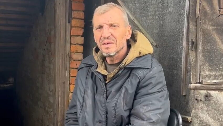Rosjanin poddał się Ukraińcom. “Koledzy” porwali go i zamordowali młotem kowalskim za “zdradę”