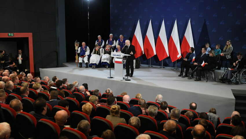 Zamieszanie na spotkaniu wyborców z prezesem Kaczyńskim. Szef PiS: my spotkań Tuska nie zakłócamy