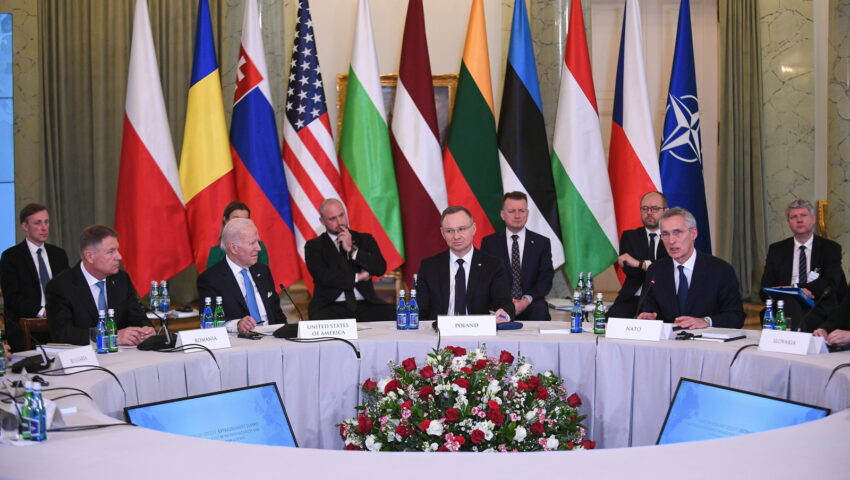 Przywódcy B9: będziemy nadal wzmacniać obronę na całej flance wschodniej NATO