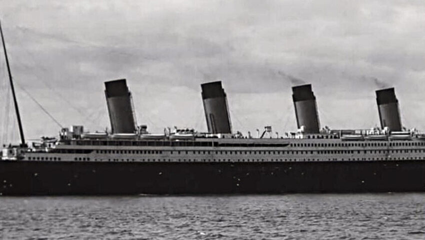 Titanic at the sea
