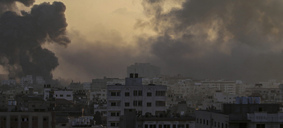 Israeli strikes on Gaza continue as Palestinian death toll surpasses 9,000