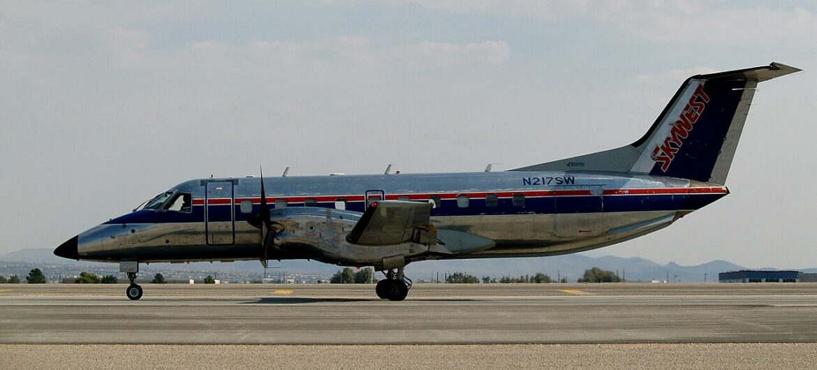 Pilot samolotu pasażerskiego przyznał się podczas lotu, że… nie ma uprawnień do lądowania