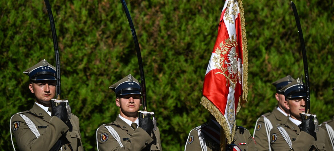 PiS proponuje zwiększenie ochrony żołnierzy, policjantów i funkcjonariuszy SG