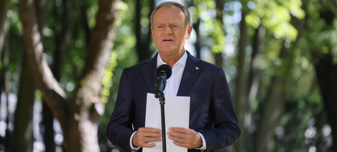 Tusk przedstawił kandydata Polski na komisarza w KE