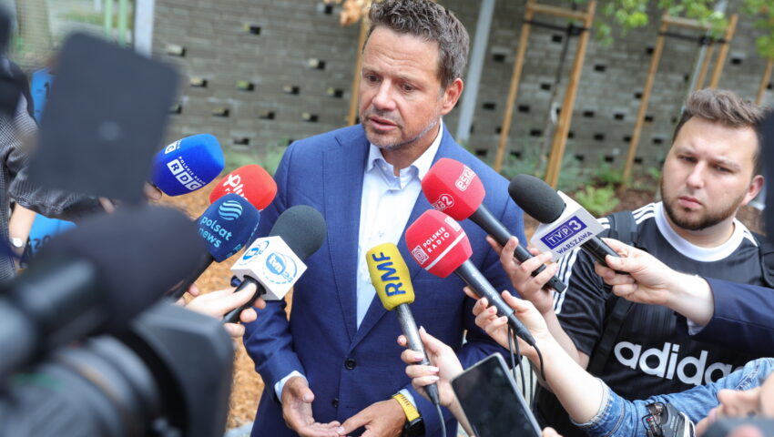 Trzaskowski kłamie bez mrugnięcia okiem: “Campus Polska to miejsce, gdzie nigdy nie była uprawiana polityka partyjna”