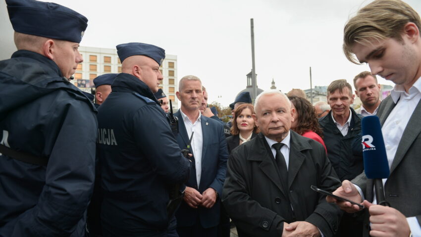 Jarosław Kaczyński: do działania obecnych służb nie można mieć zaufania