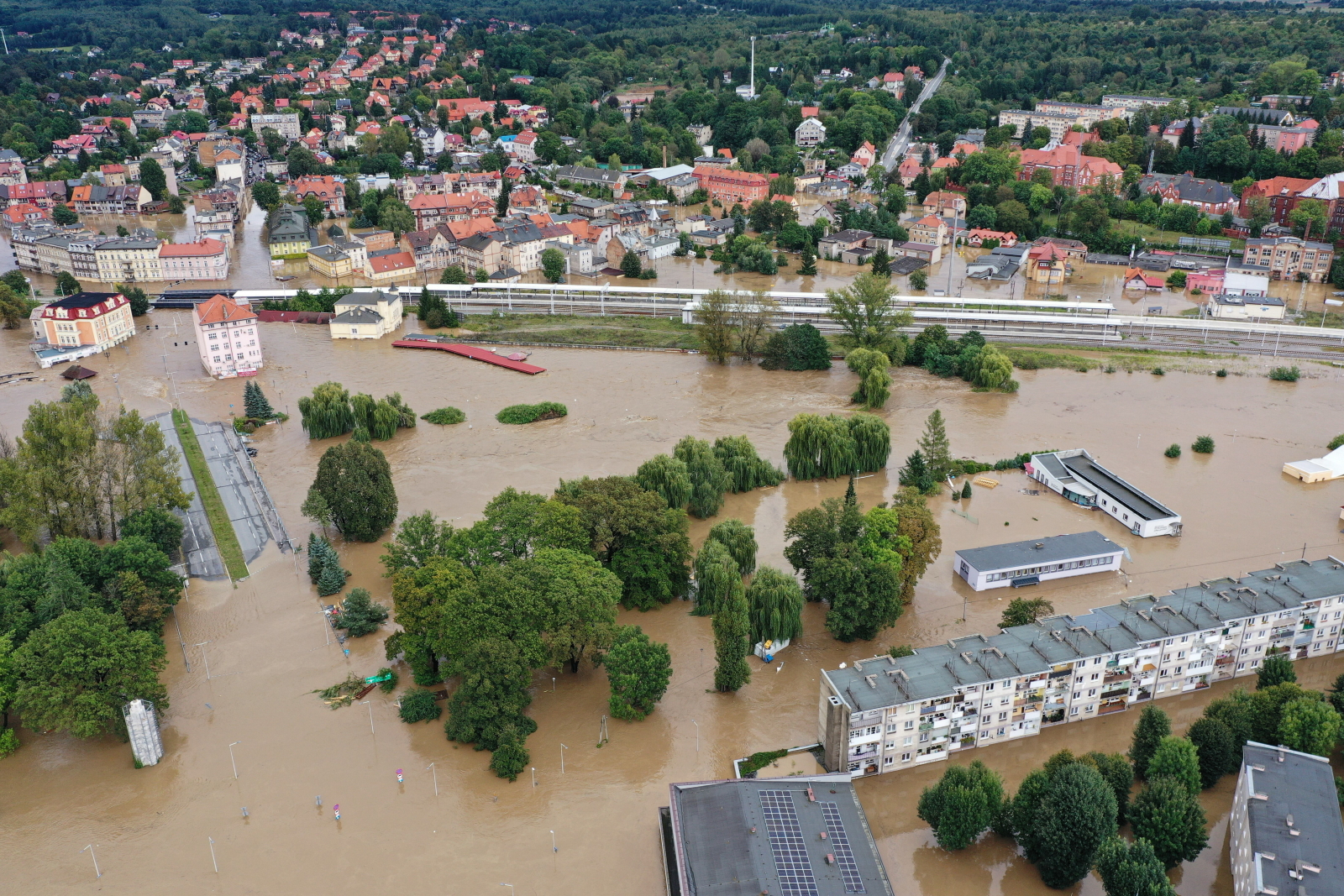 Szpital w Nysie w całości ewakuowany; placówka w Kłodzku działa w normalnym trybie