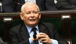 Jarosław Kaczyński: tracą moc decyzje wydane przez “nielegalnych prokuratorów”