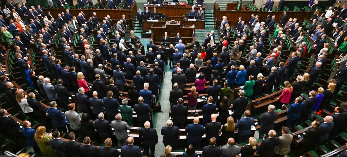 Według posłanki KO pomoc w aborcji to “obdarowywanie kobiet”