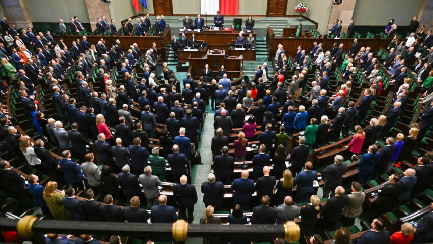 Według posłanki KO pomoc w aborcji to “obdarowywanie kobiet”