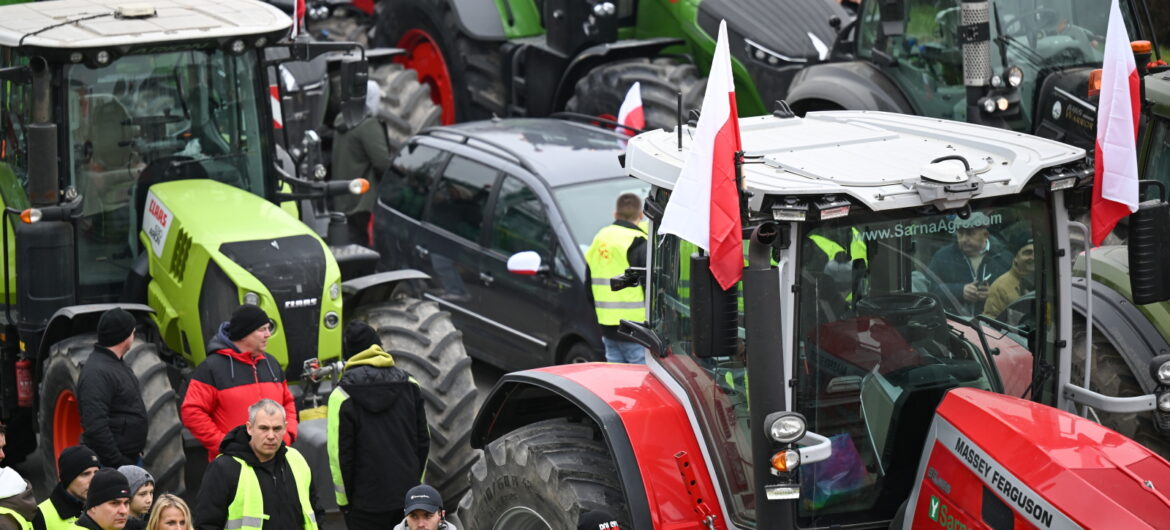 W całym kraju protesty ostrzegawcze rolników