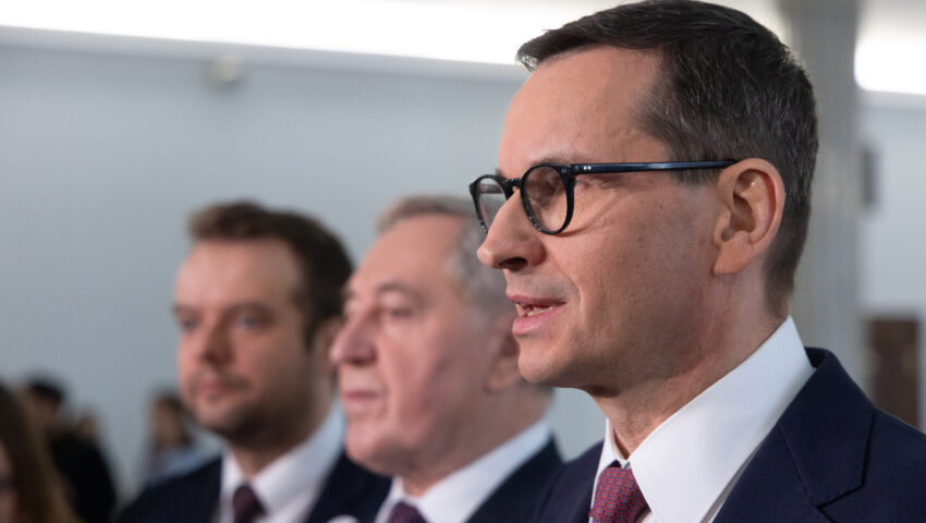 Mateusz Morawiecki o zarzutach prokuratury: “Nie będą nam różni „tuskowcy”, „bodnarowcy” pluć w twarz!”