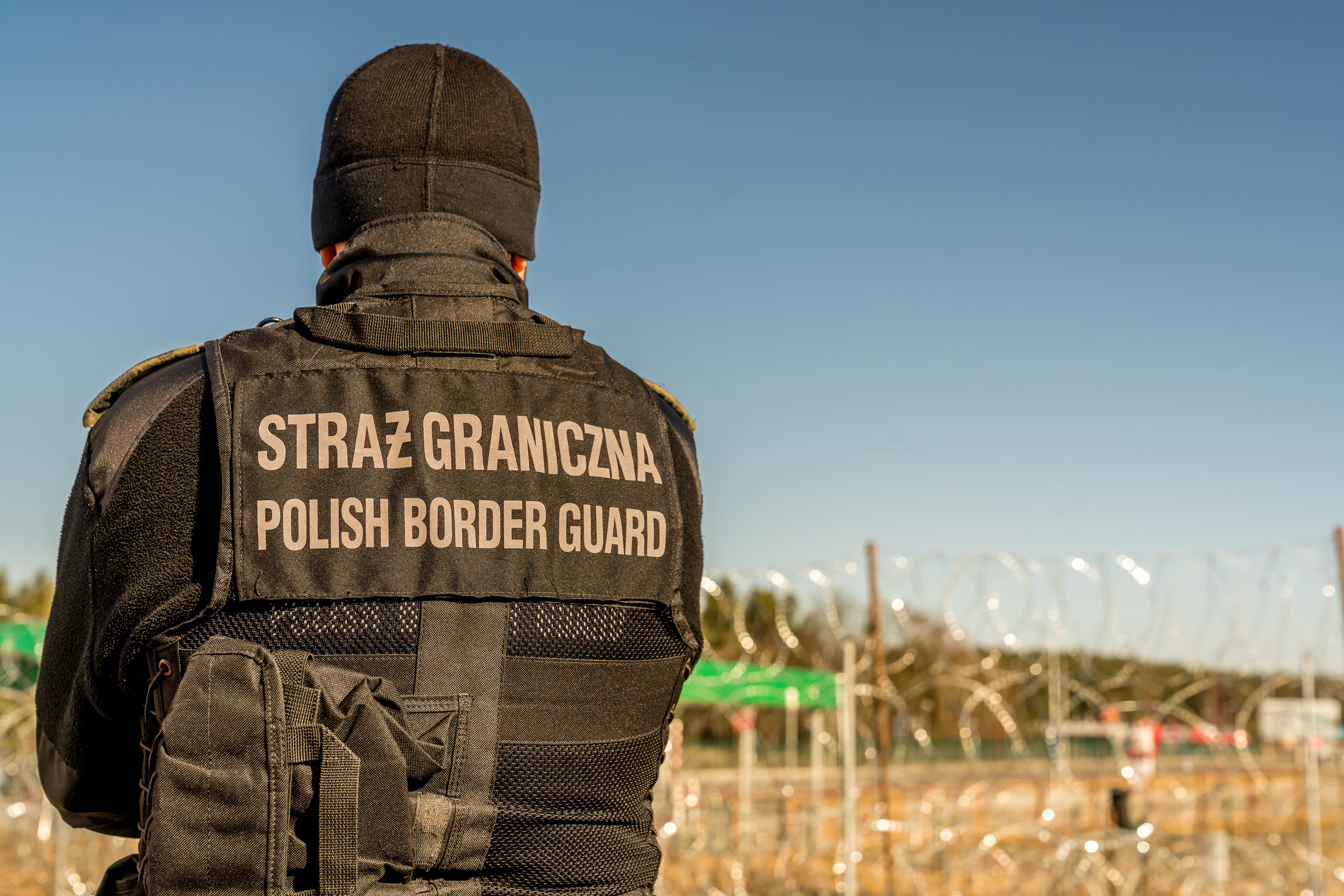 Straż Graniczna rozbiła gang, który przemycał cudzoziemców jako studentów