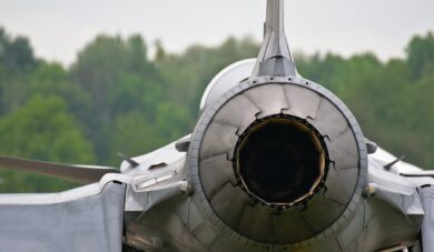 Migalski ukarany za wpis o mjr Krakowianie
