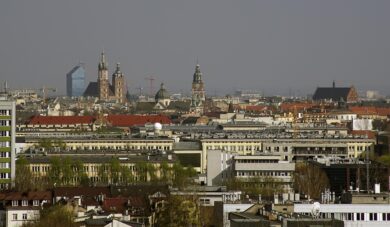 Komisja Europejska skarży Polskę do TSUE. Chodzi o Kraków i Katowice.