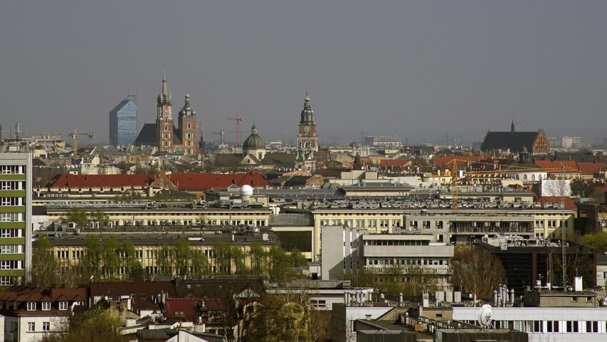 Komisja Europejska skarży Polskę do TSUE. Chodzi o Kraków i Katowice.