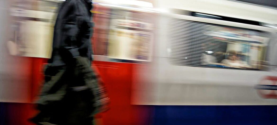 Nowe informacje ws. ataku nożownika w brytyjskim pociągu