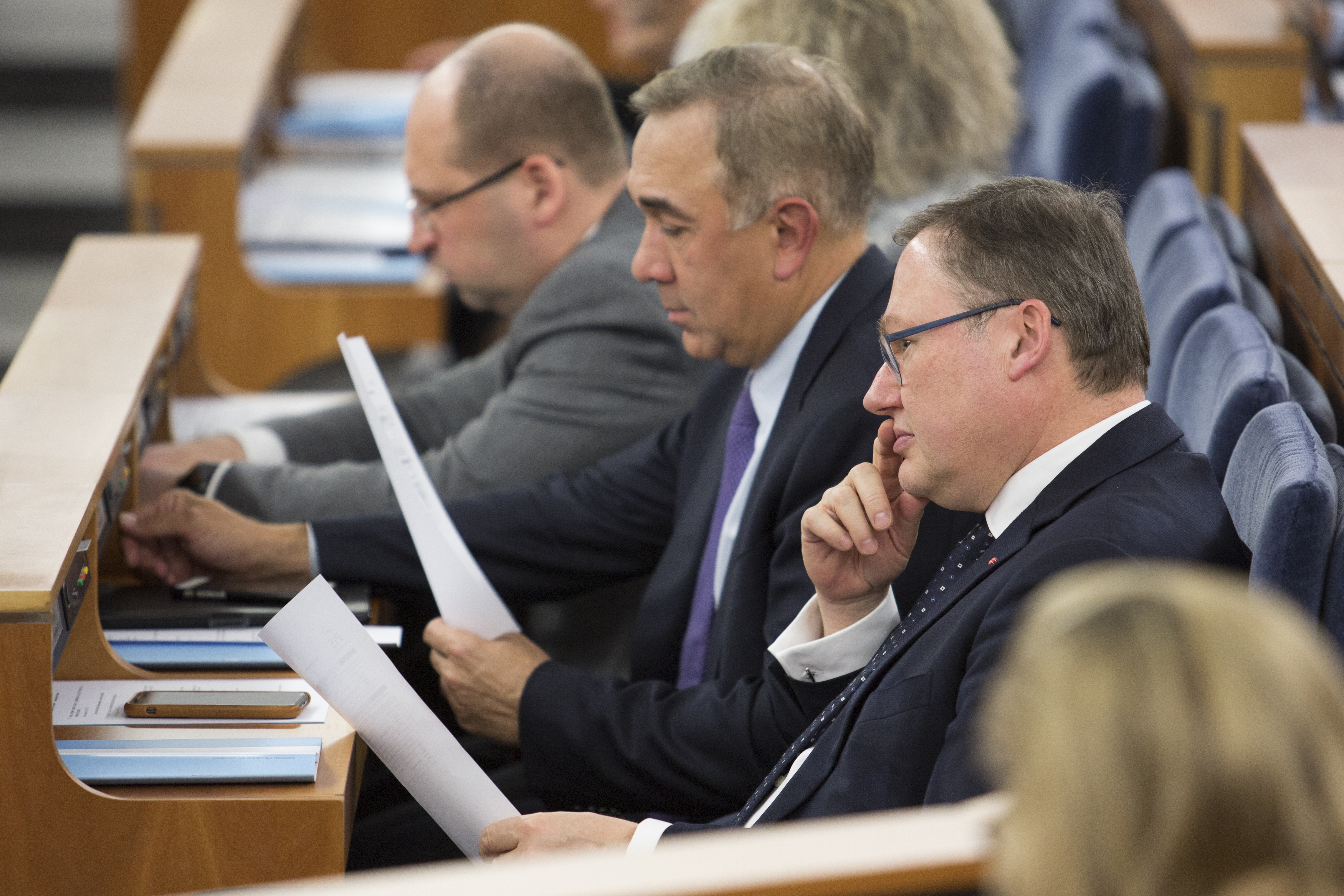 „Ten budżet to życie na koszt własnych wnuków” – senator Bierecki punktuje projekt rządu