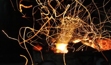 Rośnie liczba ofiar pożaru wieżowców. Ogłoszono żałobę