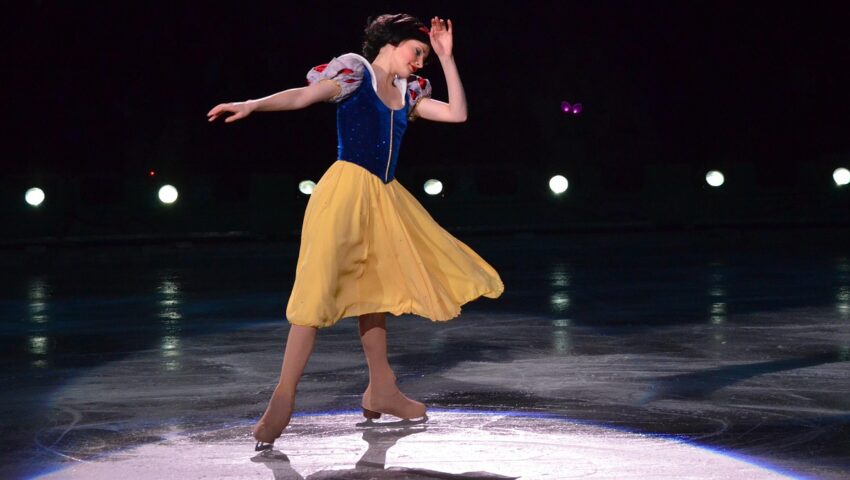 Wielka Brytania wprowadza pary jednopłciowe do łyżwiarstwa figurowego. Skorzystają… łyżwiarki?