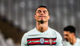 Ronaldo postawił sobie ambitny cel. Brakuje mu jeszcze 44 goli
