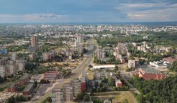 Stan wyjątkowy tuż za polską granicą. “To sytuacja ekstremalna”