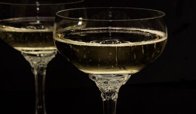 Amerykanie muszą zapomnieć o szampanie? Trump zdradził treść SMS-a od Macrona